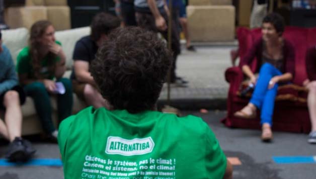 HIZPIDEA: Gaurko izenburuak sakontzen Kattalin Miner eta Patxi Ruiz de Samaniegorekin