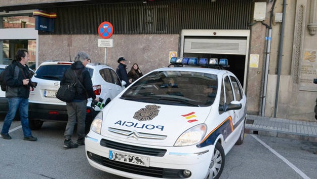 HIZPIDEA: Iruñeko polizia etxean hildakoa konorterik gabe zegoela esan dute lekukoek