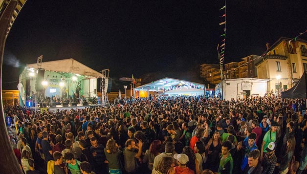 PIPERPOLIS: Txapel Reggae 2019 jaialdiak hizkuntza eta kultura aniztasuna aldarrikatuko du