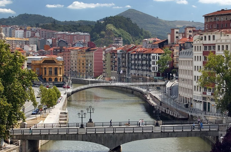 LANAREN EKONOMIA: Euskadi Tropikala klima aldaketaren ondorioa da